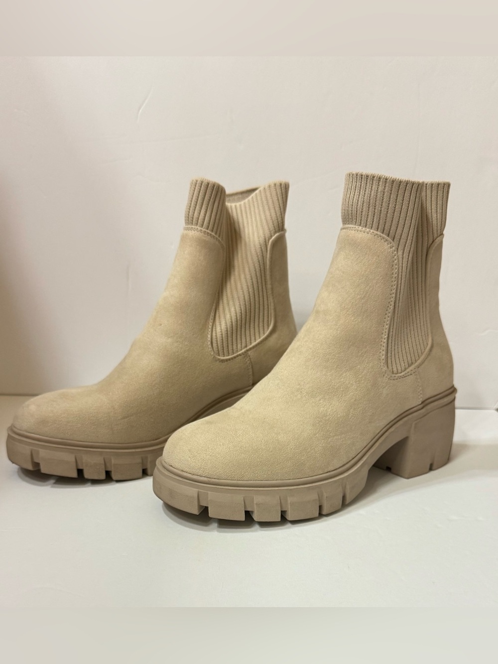 Sincerely Jules Chunky Chelsea Boots